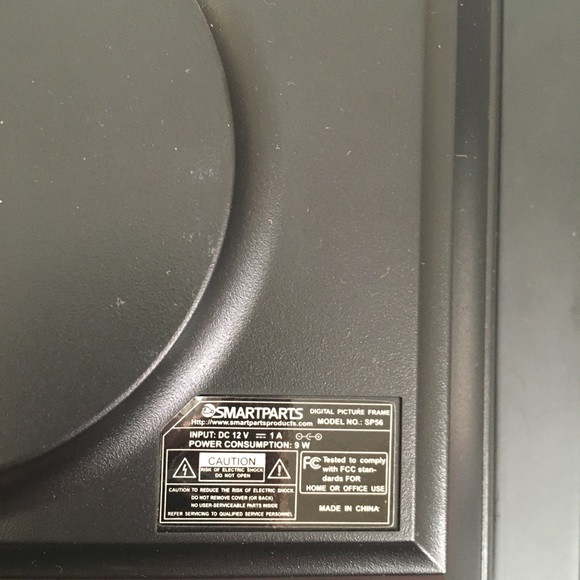 Digital Picture Frame, Otipix pro ,preowned but not used - Picture 5 of 5